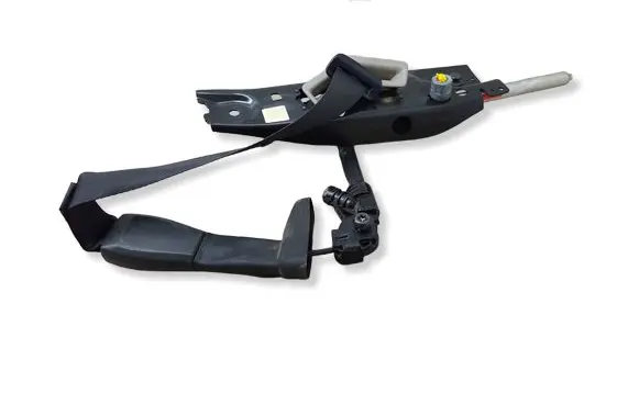 Volvo XC70 Front seatbelt 615309500C 6263254308 6263254