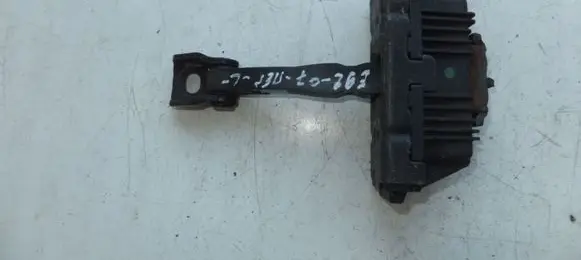 BMW 3 E92 E93 Front door check strap stopper 7193671