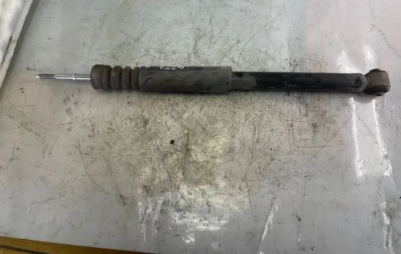 Hyundai Getz Rear shock absorber/damper 553101c200
