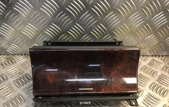 Mercedes-Benz E W210 Car ashtray
