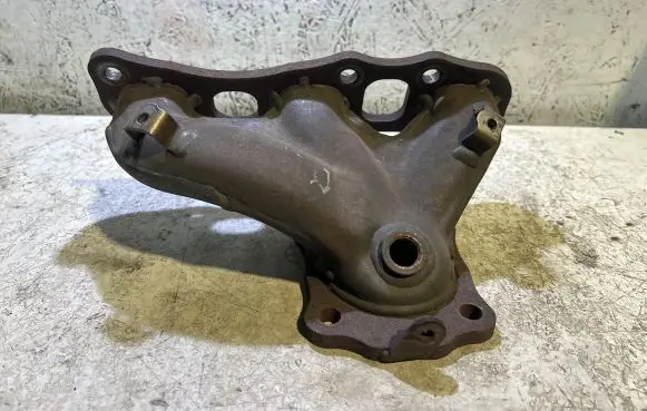 Nissan Murano Z51 Exhaust manifold