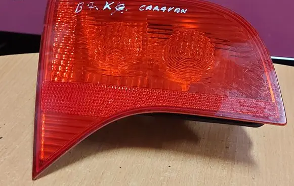 Audi A4 S4 B7 8E 8H Tailgate rear/tail lights 8E9945093