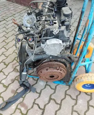 Volkswagen PASSAT B6 Engine block CBA