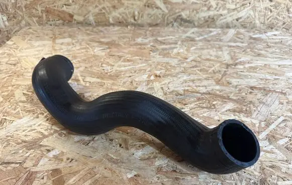 Volvo S60 Intercooler hose/pipe 775730645937