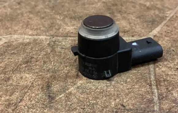 Mercedes-Benz E W212 Parking PDC sensor A2125420018