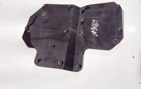 Audi A6 S6 C4 4A Timing belt guard (cover) 046130133c