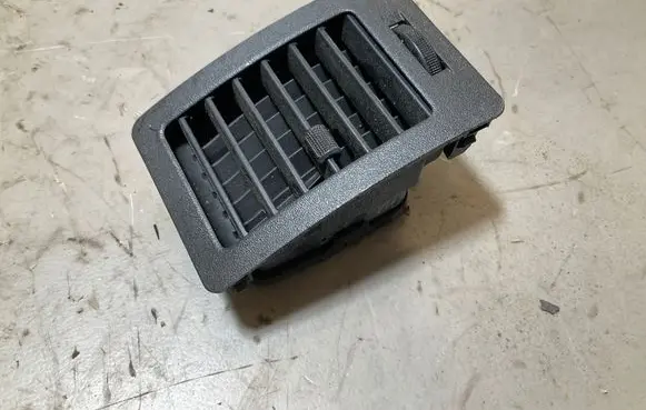 Toyota Hilux (AN10, AN20, AN30) Dashboard side air vent grill/cover trim 556500K012 556860K011 556600K051
