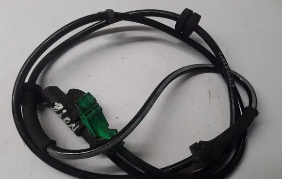 Nissan Note (E11) ABS brake wheel speed sensor 47910AX610 F00C1G0001