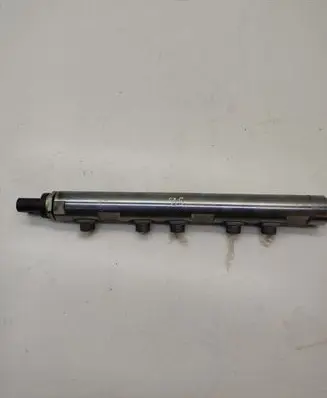 Mini Cooper Countryman R60 Fuel main line pipe 782346002 0445214237 701929