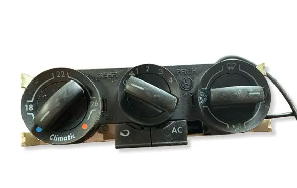 Seat Ibiza III (6L) Climate control unit 6Q0820045E