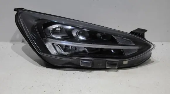 Ford Focus Headlight/headlamp MX7B13E014EB