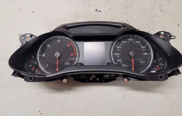 Audi A4 S4 B8 8K Speedometer (instrument cluster) 8K0920980B