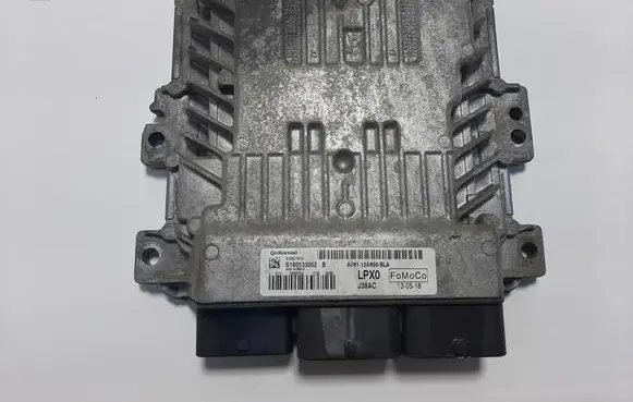 Ford C-MAX II Engine control unit/module AV6112A650BLA