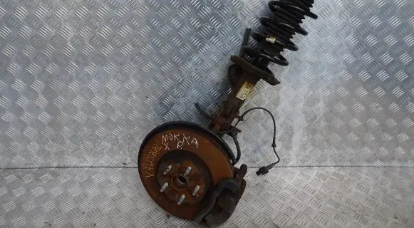 Opel Mokka X Front wheel hub spindle knuckle