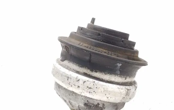 Mercedes-Benz S W220 Engine mount bracket A2202401817
