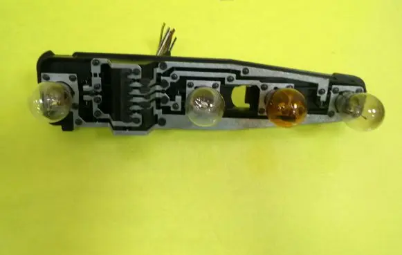 Opel Vectra B Tail light bulb cover holder