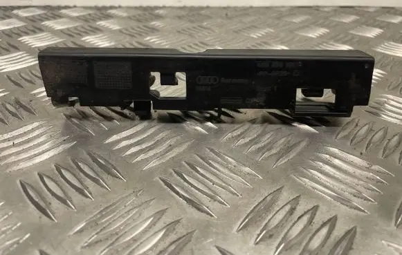 Audi A6 S6 C7 4G Front bumper mounting bracket 4G0853921B