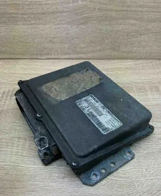 Peugeot 106 Engine control unit/module ECU 9630278180 0261204622
