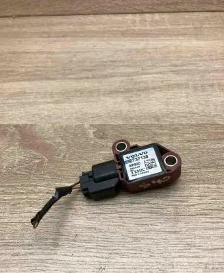 Volvo S40 Airbag deployment crash/impact sensor 30737138 MRSA58840A6