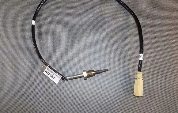 Exhaust gas temperature sensor