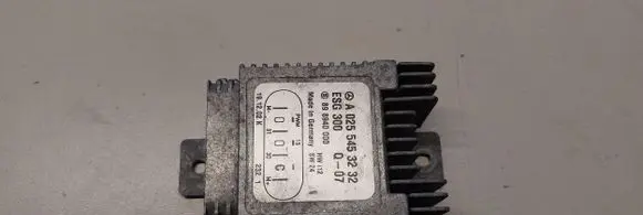 Mercedes-Benz A W168 Coolant fan relay A0255453232 898940000