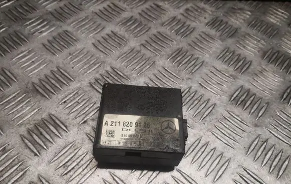Mercedes-Benz C W203 Alarm control unit/module 2118209126 A2118209126