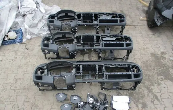 Volkswagen Transporter - Caravelle T6 Dashboard 00000000011M
