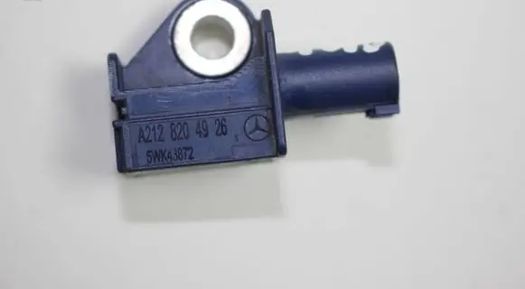 Mercedes-Benz E W212 Airbag deployment crash/impact sensor A2128204926 5WK43872