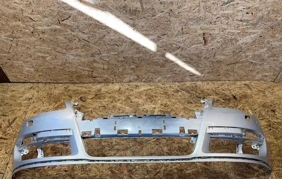Volkswagen PASSAT B6 Front bumper 3CO807221 S2501P108