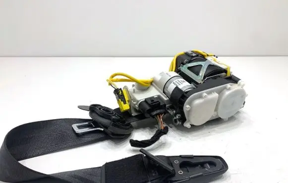 Audi A6 S6 C7 4G Front seatbelt 4G8857705H
