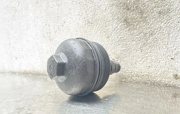 Opel Corsa C Oil filter cover 9680646
