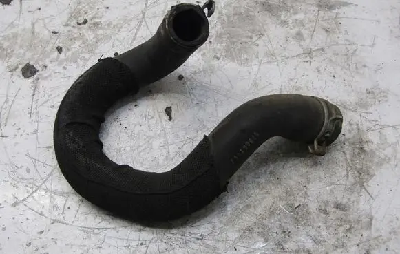 Peugeot 108 Engine coolant pipe/hose OEM