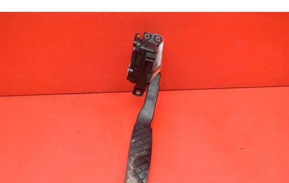 Audi Q7 4L Accelerator throttle pedal 7L0723507D