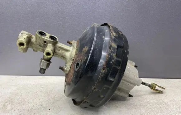 Nissan Pathfinder R51 Brake booster 46007EB317 03785982044