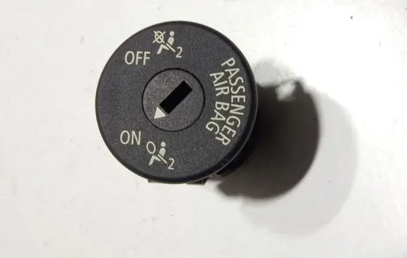 BMW 5 F10 F11 Passenger airbag on/off switch 61319198886 9198886 59171