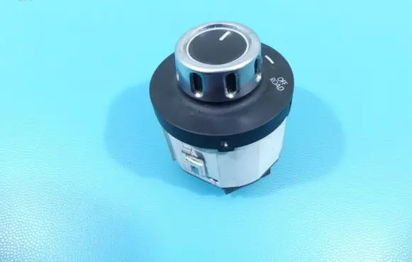 Volkswagen Touareg II Seat control switch IMPRK1334236