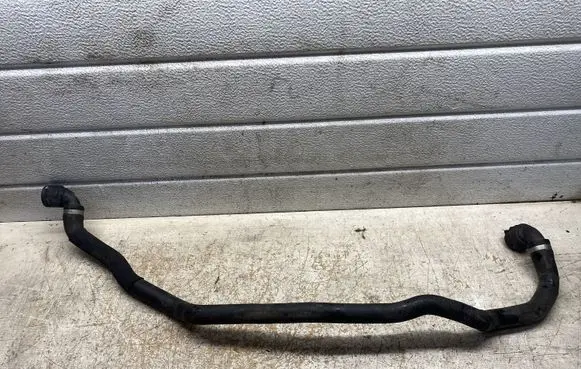 BMW 5 F10 F11 Engine coolant pipe/hose