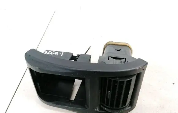 Opel Astra G Dash center air vent grill 90560333