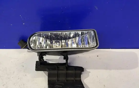 Chevrolet Tahoe Front fog light CV31203