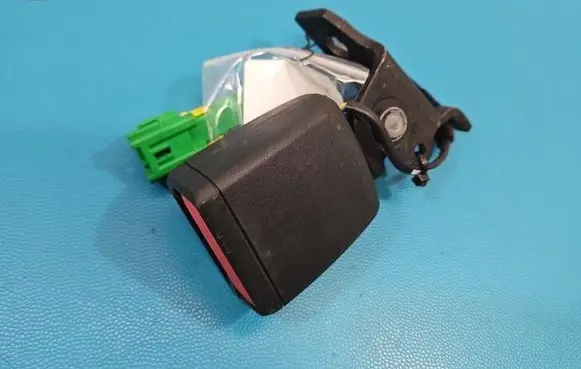 Fiat Tipo Middle seatbelt (rear) 633910800B IMPRK1612830