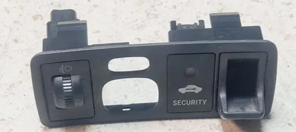 Toyota Corolla E120 E130 Headlight level height control switch 777665