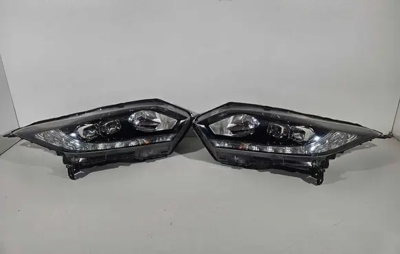 Honda HR-V Headlights/headlamps set 103419012766