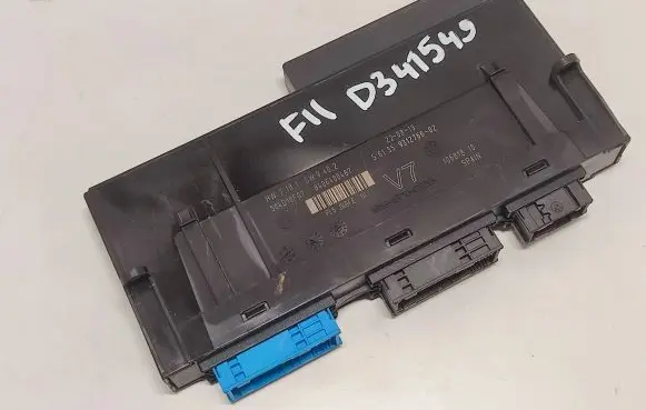 BMW 5 F10 F11 Comfort/convenience module 61359312766 61359345324 61359353421