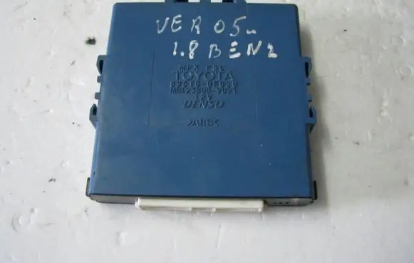 Toyota Avensis Verso Other control units/modules 896180F0200
