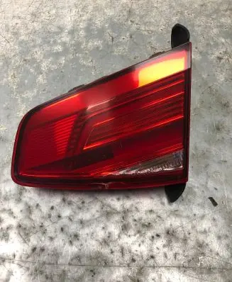Volkswagen PASSAT B8 Rear/tail lights