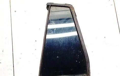 Renault Laguna II Rear vent window glass dot24as2m25