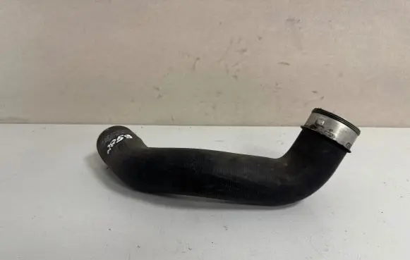 Mercedes-Benz R W251 Intercooler hose/pipe A2515280582