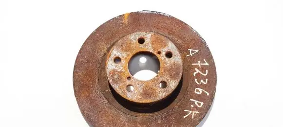 Subaru Legacy Front brake disc ventiliuojamas