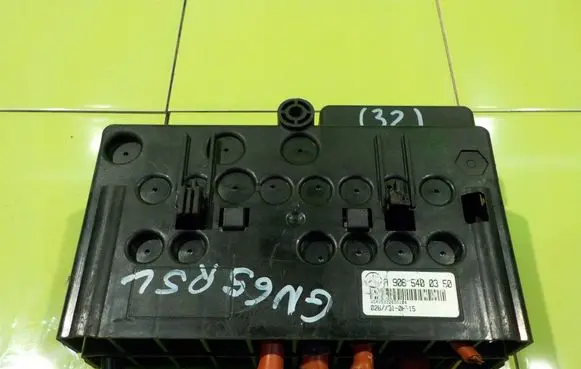 Mercedes-Benz Sprinter W906 Fuse box set A9065400350 RP88