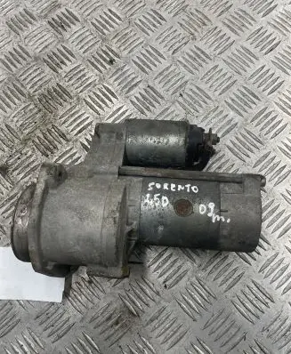 KIA Sorento Starter motor 361004A000
